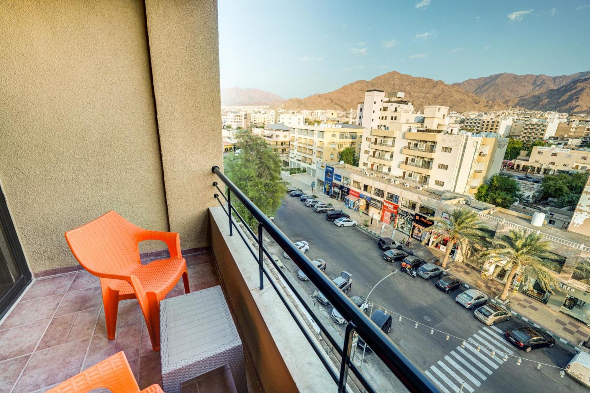 The Loft Hotel By Fhm Aqaba Ngoại thất bức ảnh