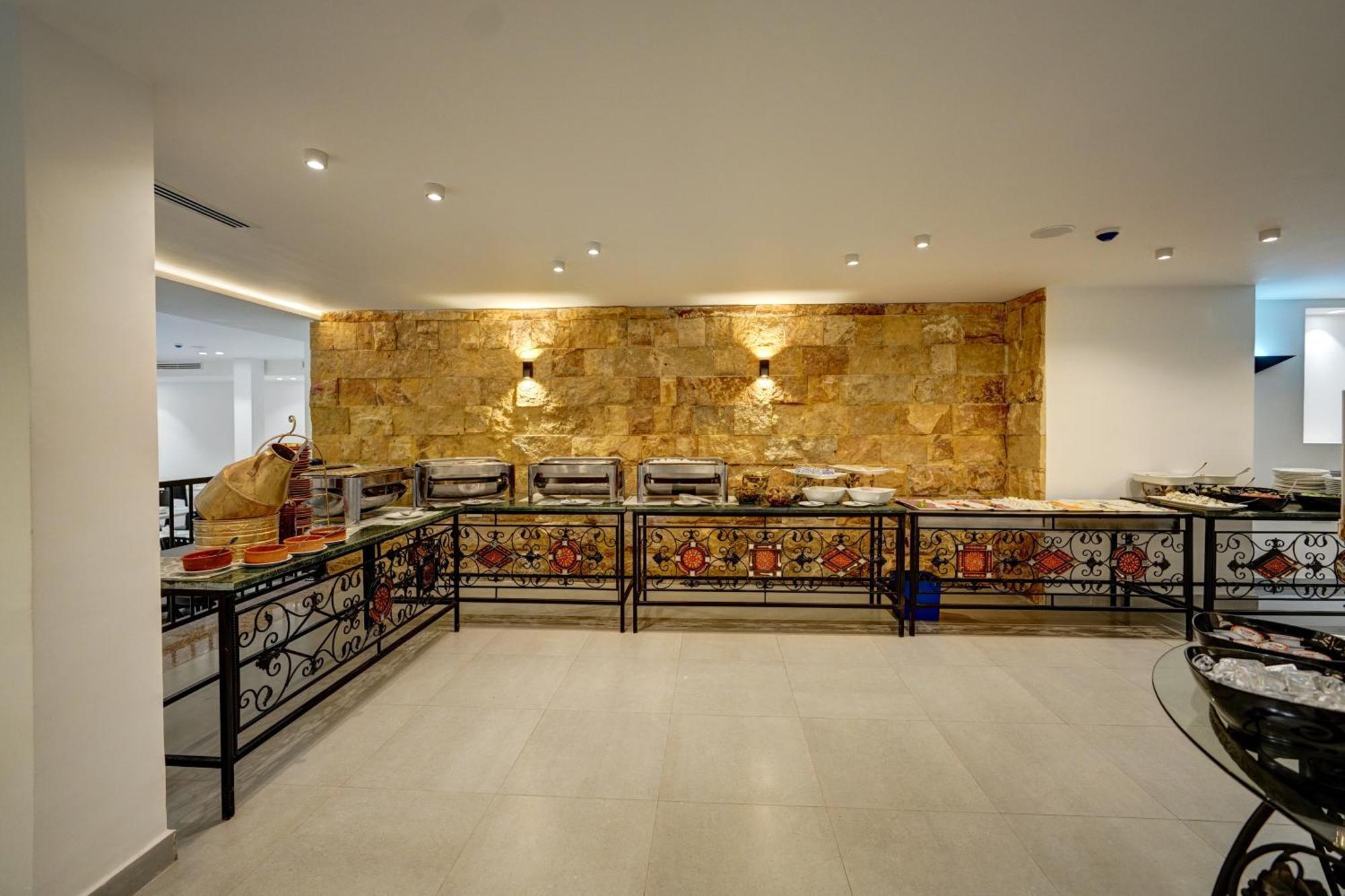 The Loft Hotel By Fhm Aqaba Ngoại thất bức ảnh